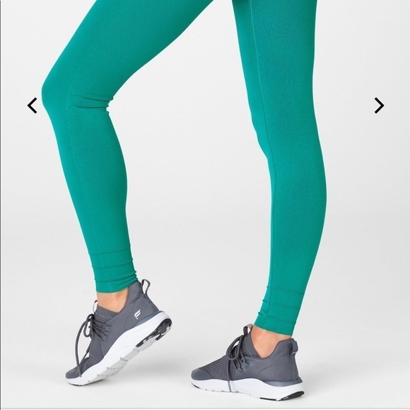 Fabletics Jade high waisted sculptknit leggings - Picture 2 of 13
